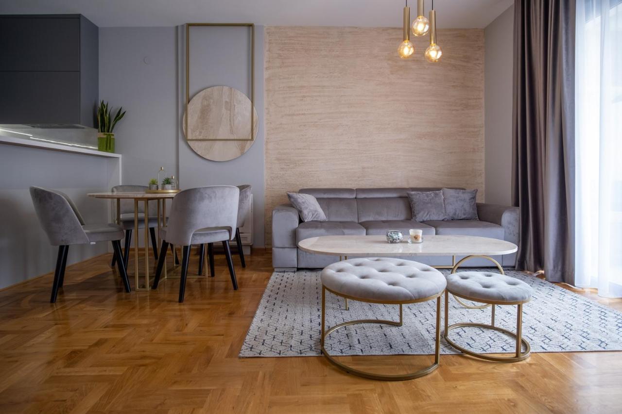 Aroma Apartment
